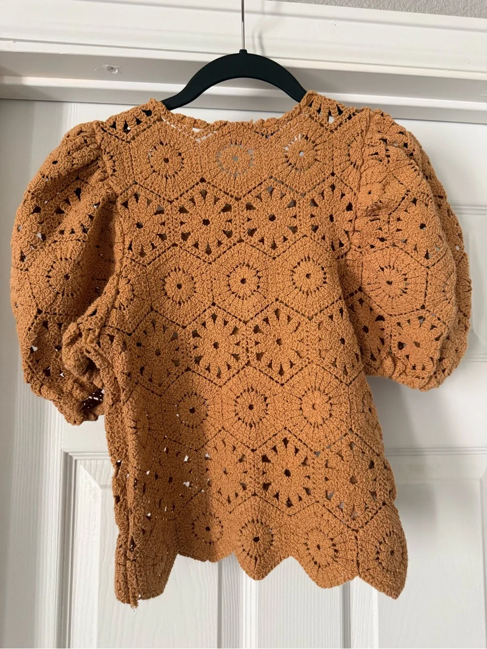 Zara elegant tan